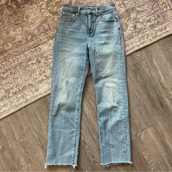Madewell 90’s Straight Jean - Picture 1 of 7